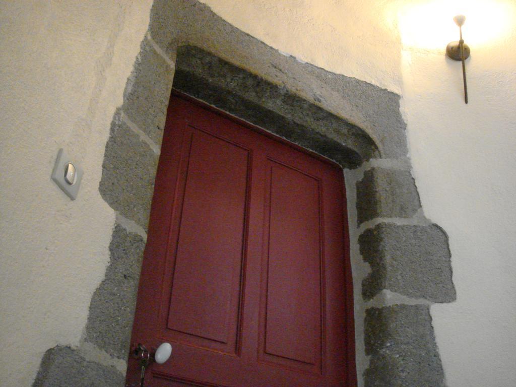 Hotel La Maison De Justine Murat  Exterior foto